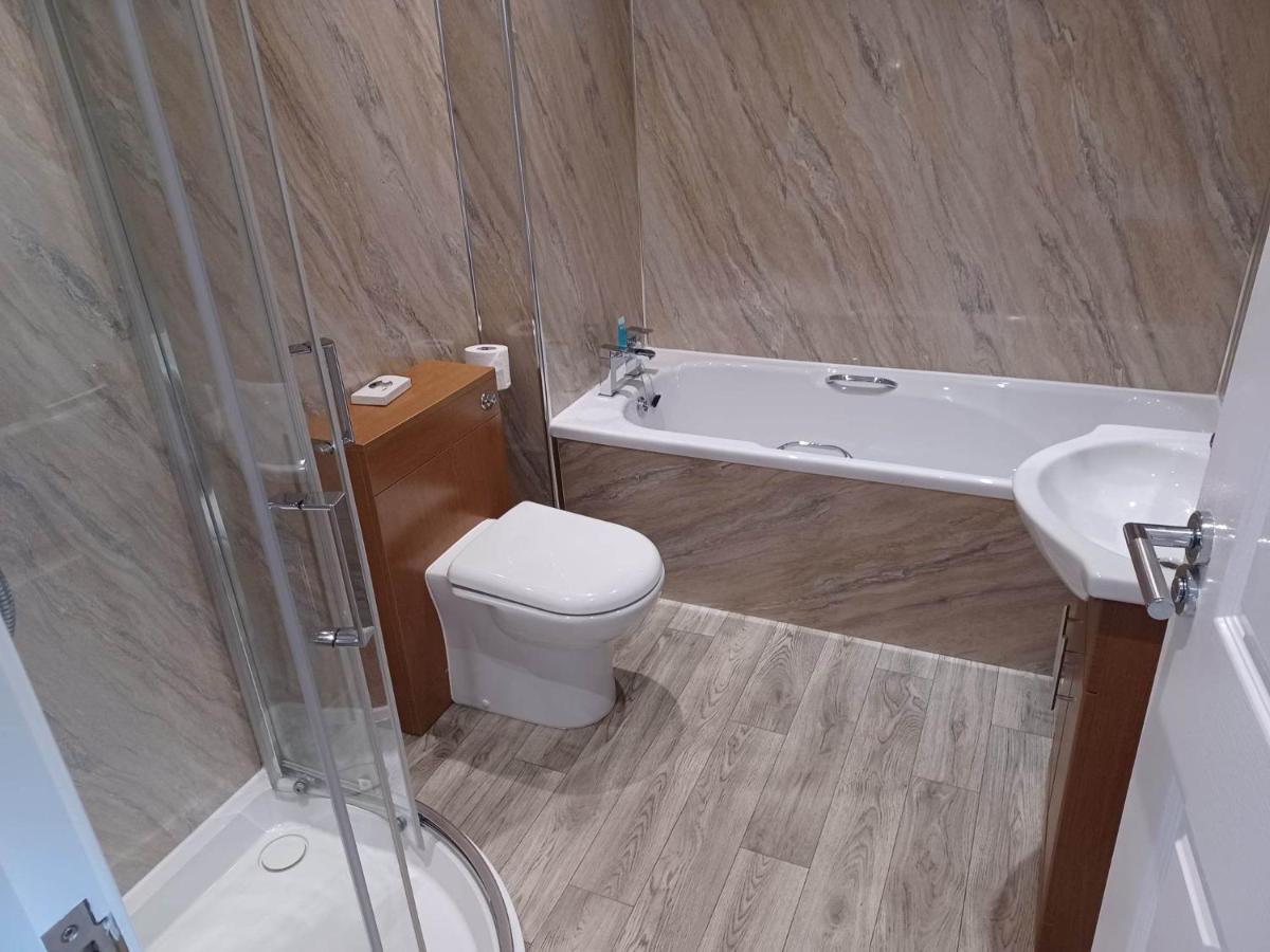 Grammar Lodge Guest House Кембелтаун Екстериор снимка